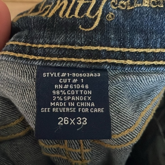 Vanity size 26x33 Dark Wash Slight Stretch Bootcut Jeans with Distress Detailing - Picture 14 of 15